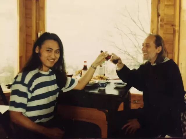 诺贝尔文学奖丨余泽民：拉斯洛始终沉重悲观，又始终怀抱希望